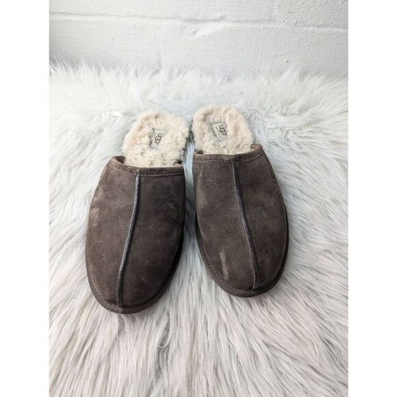 UGG Other - UGG Men's Scuff Chocolate Brown Suede Slippers Size 13